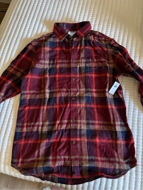 Old Navy Men’s Burgundy and Navy Plaid Button-Down Shirt